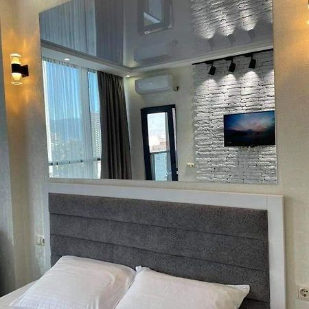 Dar Tower Apartment Batumi Exterior photo