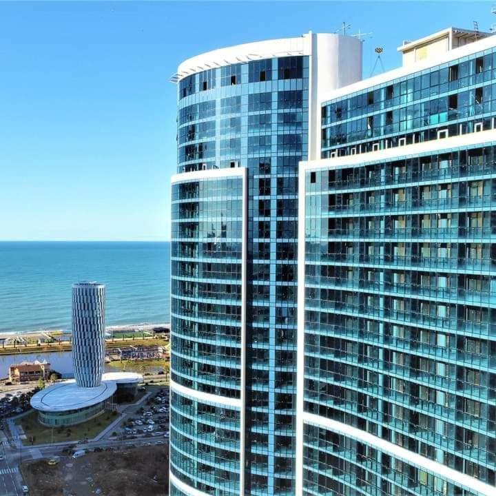 Dar Tower Apartment Batumi Exterior photo